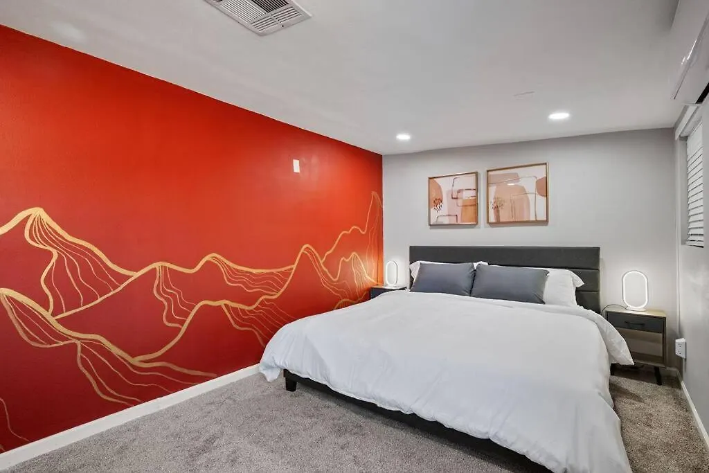 12 Minutes From Downtown Phoenix - 1 Bedroom #B